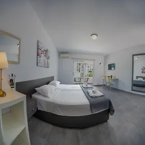  Apartment Nissi Avenue